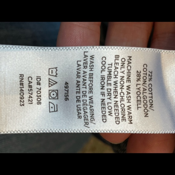 LOFT - size 12 Navy Blue Shorts - Picture 3 of 4